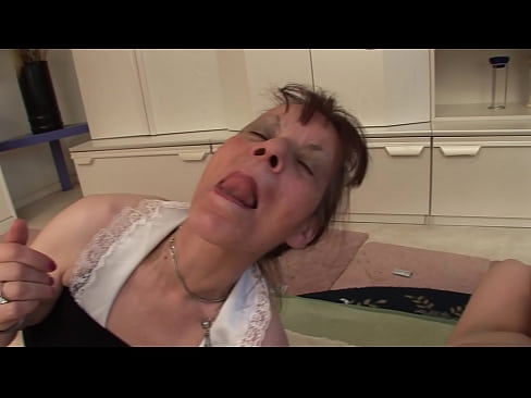 ❤️ Két nagymama és egy nagypapa hármasban ❤️ Pornó videó at hu.passionfeverspot.ru ❌️❤